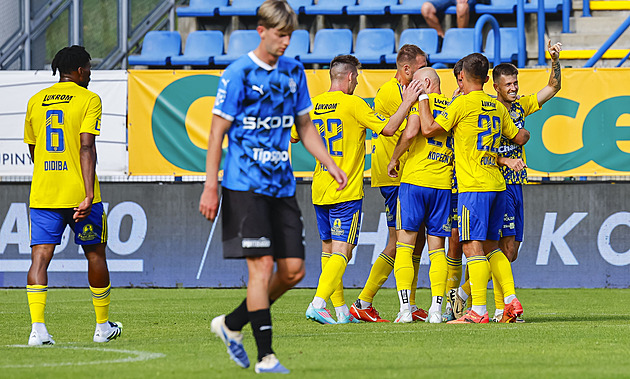 ONLINE: Zlín - Ml. Boleslav 3:2, nováček si rychle bere zpátky vedení, slaví Koubek