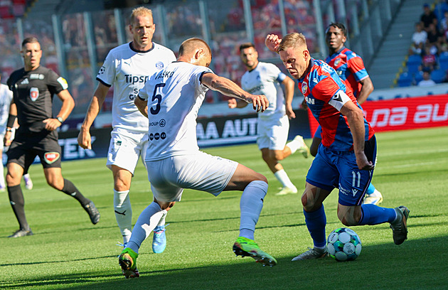 Plzeň - Slovácko 1:1, opět penalta v nastavení. Trávník proměnil a trefil bod