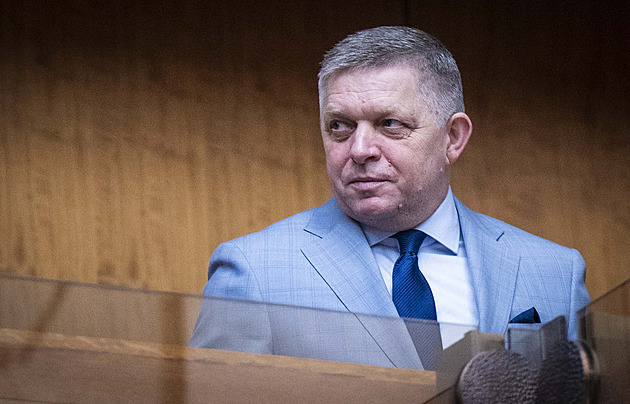 Ukrajinu použil Západ proti Rusku, řekl Fico a ještě si přisadil. Kyjev zuří