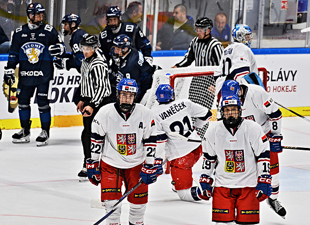 Komplikace pro obhajobu stříbra. Češi podlehli na Hlinka Gretzky Cupu Finsku