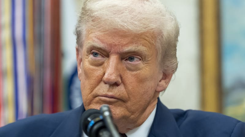 Chci jen příměří. Trump evropským lídrům řekl, že se s Putinem nebudou zabývat dělením Ukrajiny