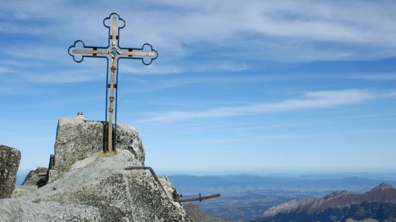 Poplach na vrcholu Tater: Turista se odmítl hýbat, měl panickou ataku. Zasahovali záchranáři