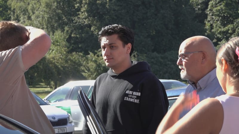 Propuštěný Hard Rico odložil koncert. Manažer to zdůvodnil vedrem, rapper velkým náporem lidí