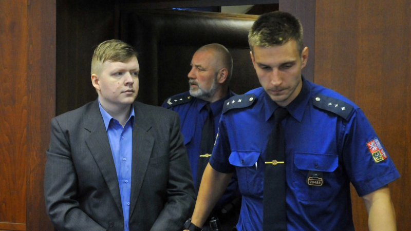 Jiřikovského policie obvinila z praní špinavých peněz. Jeden skutek se týká i daru ministerstvu