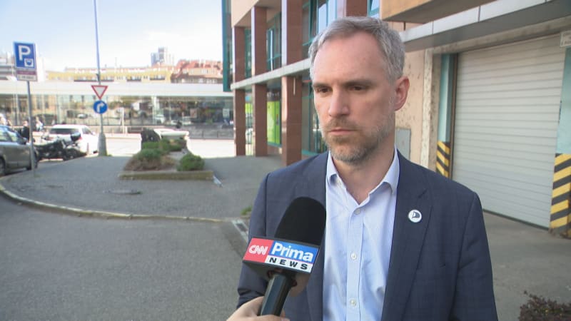 Hřib: Aljaška byla ztracenou příležitostí. Nevyjednal jste ani koloběžky, kontroval Nacher