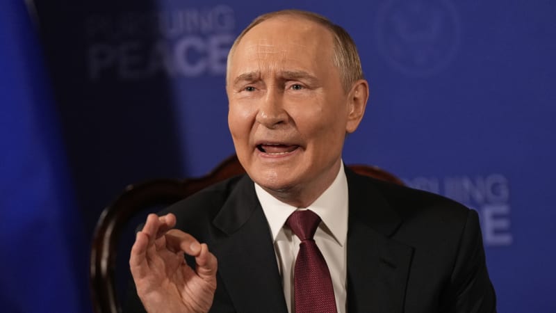 ON-LINE: Putin sdělil podmínku ukončení agrese. Ukrajina se musí stáhnout z Doněcké oblasti