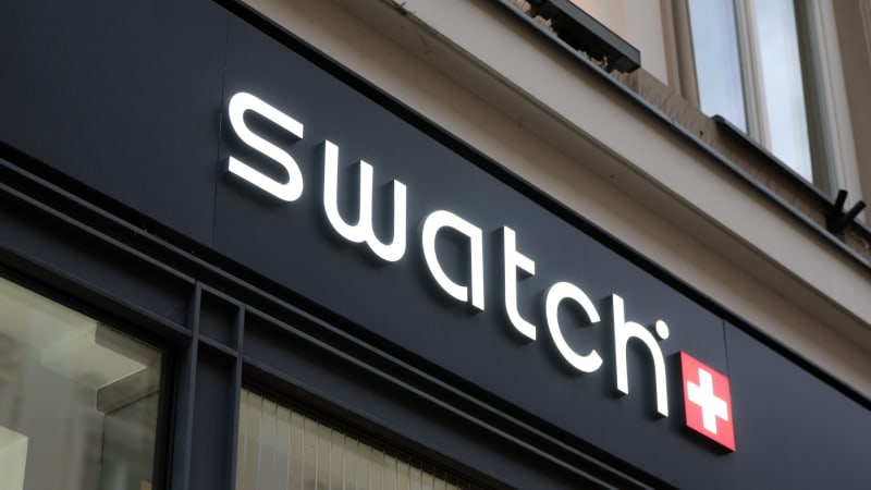 Slavný výrobce hodinek v problémech. Švýcarský Swatch dojíždí na tři zásadní změny na trhu