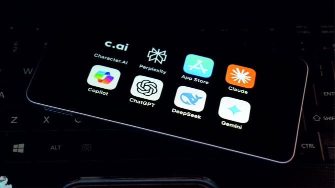 Nahráváte fotky a další citlivá data do AI? Těchto 5 rizik ohrožuje vaše soukromí