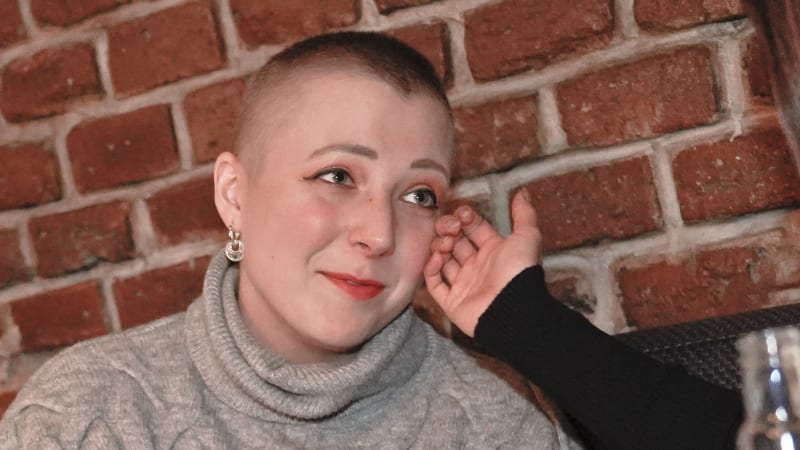 Místo posledního odpočinku Slováčkové je skoro hotové, prozradil její otec. Vysvětlil zdržení