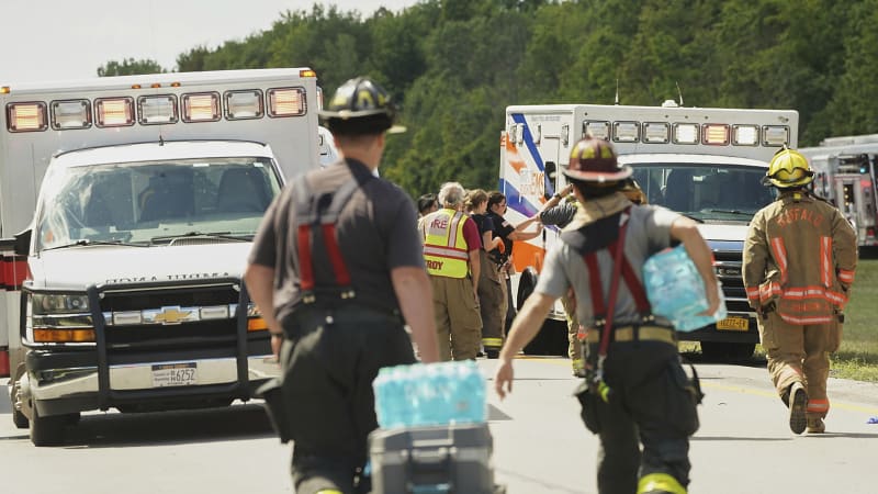 Tragická havárie u Niagarských vodopádů. Převrátil se autobus s 50 lidmi, mezi oběťmi jsou děti