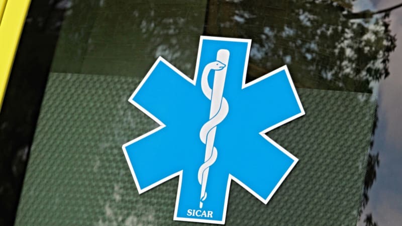 Hrdinové z Hradce: Záchranáři oživili těhotnou ženu, tak pak porodila zdravou holčičku