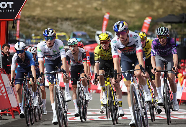 Vuelta ONLINE: Náročný den v Baskicku. O únik se pokouší Pedersen