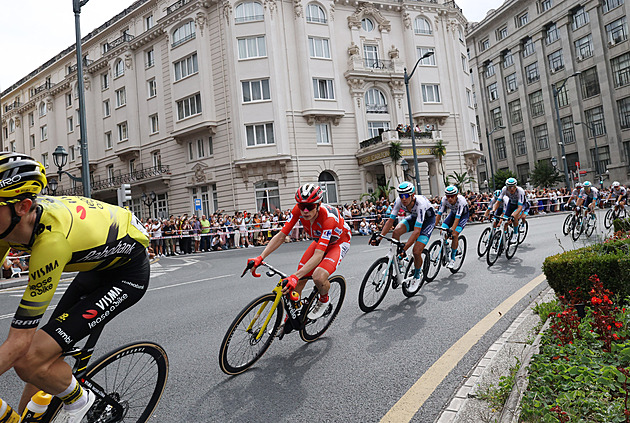 Vuelta ONLINE: Propalestinští aktivisté zablokovali cíl, etapa bude bez vítěze