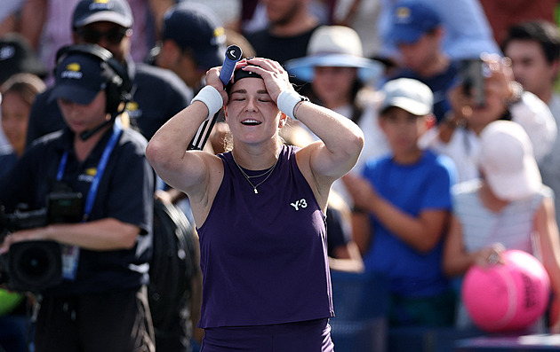 Potkali se na padelu. Muchové pomáhá bývalý hráč, který je jen o dva roky starší