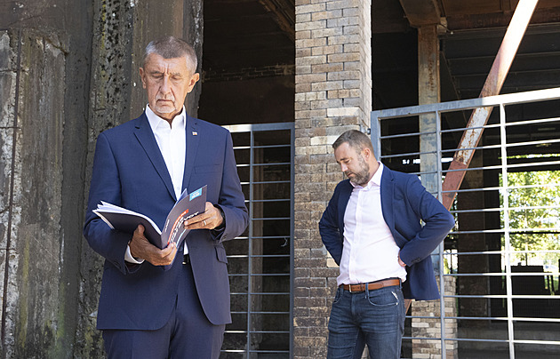 Své si tam najde každý, ale půjde to bez vyšších daní? Expert hodnotí program ANO