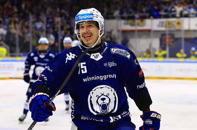 Kometa má náhrada za hvězdu. Muellerovo místo dostal Ilomäki, Pokorný mu věří