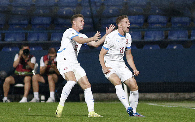 ONLINE: Černá Hora - Česko 0:1, po hodině hry Staněk likviduje velkou šanci