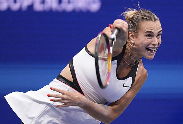 US Open ONLINE: Sabalenková je set od titulu, Anisimovovou sráží časté chyby