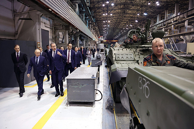 Velké ruské firmy hlásí největší ztráty od pandemie. Kvůli sankcím či úrokům