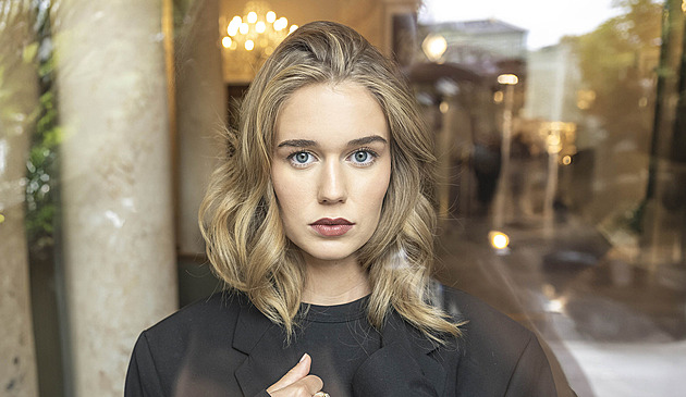 Zlatovláskou jsem chtěla být kvůli dědovi, pracoval na té původní, líčí Jasmína Houf