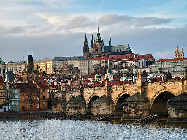Pražský hrad dostává jinou tvář. Novým logem bude prostý nápis