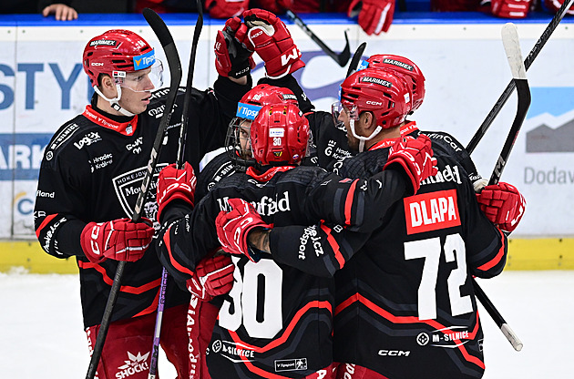 ONLINE: Liberec s Pardubicemi ztrácí, Sparta rychle vede ve šlágru s Třincem