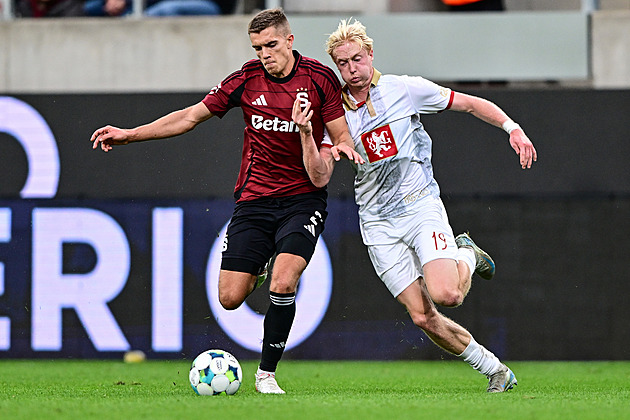 ONLINE: Hradec Kr. - Sparta 2:1, tři góly za deset minut, hosté se tlačí za vyrovnáním