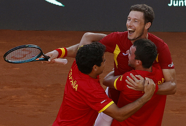 Španělé otočili v Davis Cupu duel s Dánskem, Belgie zaskočila Austrálii