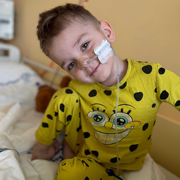 Jde o čas. Čtyřletý Kuba dostal šanci na uzdravení, odlétá na operaci Bostonu