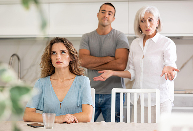 Domácí politické debaty. Ptejte se a nesnažte se ubít členy rodiny argumenty