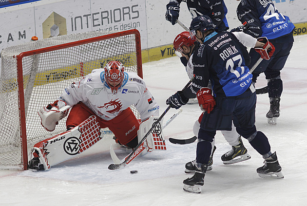 ONLINE: Třinec čelí Plzni, Sparta vede v Litvínově. Lídr se představí proti Liberci