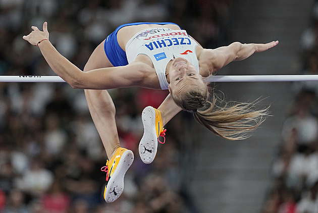 Atletika ONLINE: Mistrovství světa vrcholí, výškařka Hrubá skončila dvanáctá