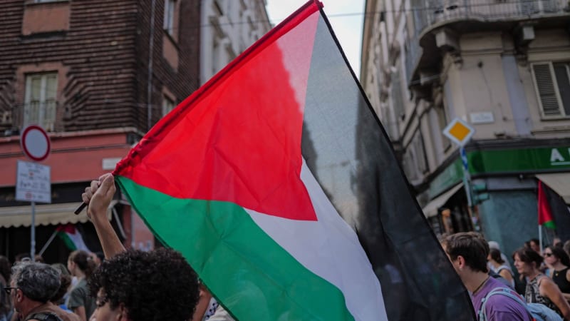 Trojice západních zemí uznala Palestinu: Hamás v ní však nesmí hrát žádnou roli