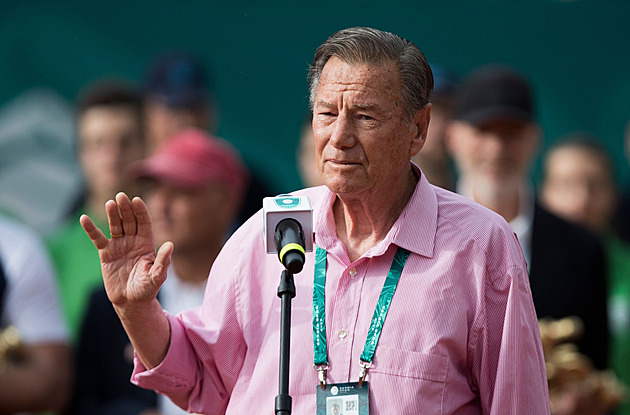 Zemřel trenér, který formoval Djokoviče. Pilič vyhrál Davis Cup se třemi zeměmi