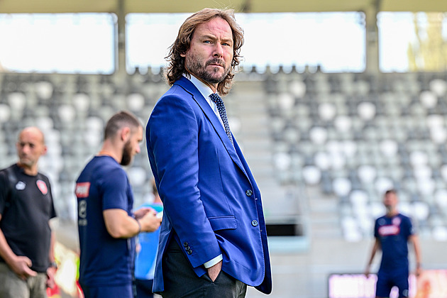 Jsem nevinný, ale přijal jsem kolektivní dohodu, říká Nedvěd o podmínce