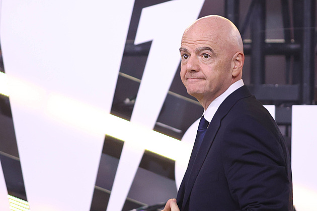 Infantino jednal se šéfem CONMEBOL o rozšíření fotbalového MS na 64 týmů