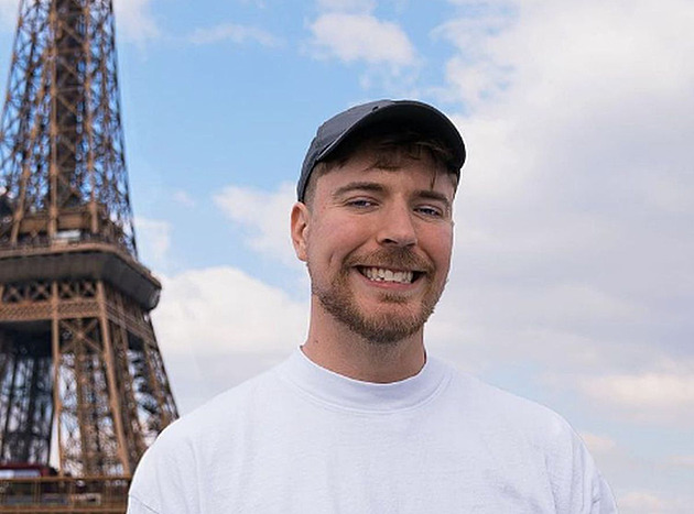 Nechci být jen youtuber. MrBeast pozvolna proměňuje slávu v zábavní impérium