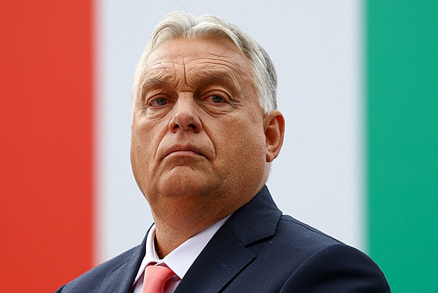 Možná tam náš dron letěl, no a? Ukrajina není suverénní země, řekl Orbán