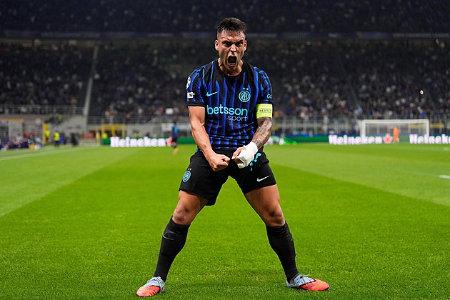 ONLINE: Inter - Slavia 3:0, další rána. Podruhé jásá Martínez, hosté chybují