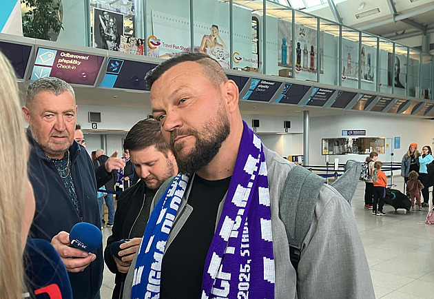 Ujfaluši je se Sigmou ve Florencii a věští remízu. Minářův job? Neláká mě, říká