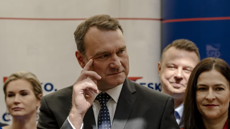 První reakce na výsledky: Jsme připraveni podpořit menšinovou vládu ANO, říká Fiala z SPD