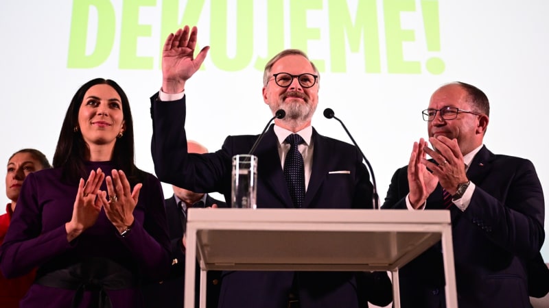 KOMENTÁŘ: Naštvaná ODS, slavící lidovci i neviditelná TOP 09 aneb Rozpad Spolu na obzoru