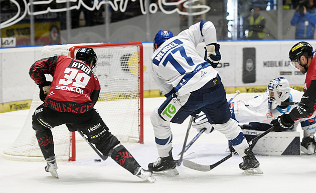 ONLINE: Budějovice proti Olomouci snižují. Slaví Kladno i Hradec