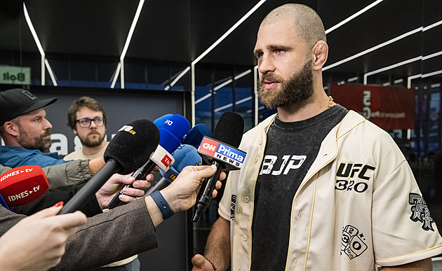 Bijec Procházka po návratu: Láká mě zápas v Bílém domě. Chystá se na Antarktidu