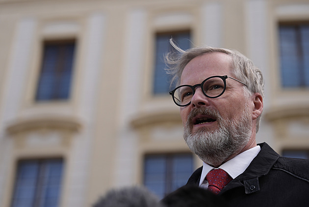 Fiala dosáhl maxima. O osudu SPOLU rozhodne jeho nástupce, říká politolog