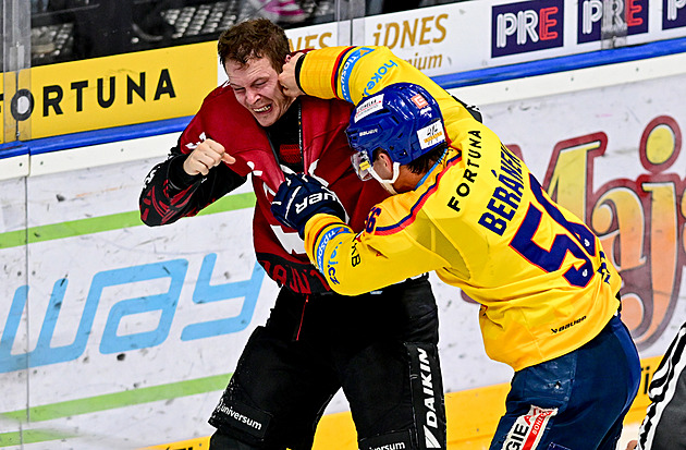 ONLINE: Sparta svalila Motor, Pardubice vedou v derby. Brno otočilo v Litvínově