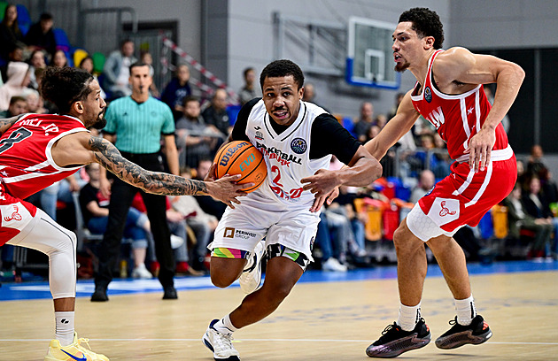 Basket ONLINE: Strhující finiš. Rice košem z poslední vteřiny zařídil prodloužení