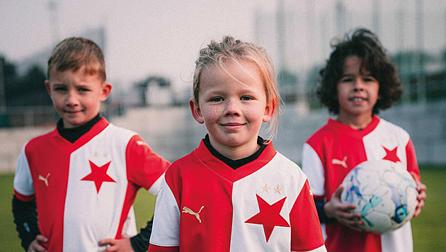Fotbalová hřiště i park. Slavia odhalila plány akademie v Šeberově