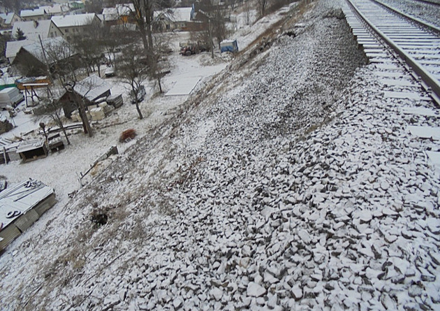 Oprava železnice na Vsetínsku si vyžádá výluky, první bude už koncem října