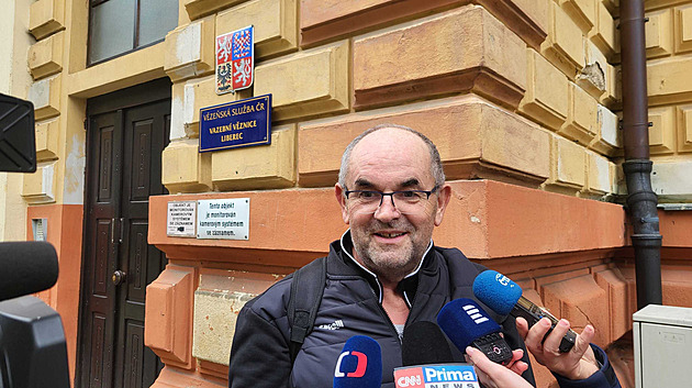 Bývalý fotbalový boss Pelta je venku z vězení. Týdenní pobyt mu připadal dlouhý